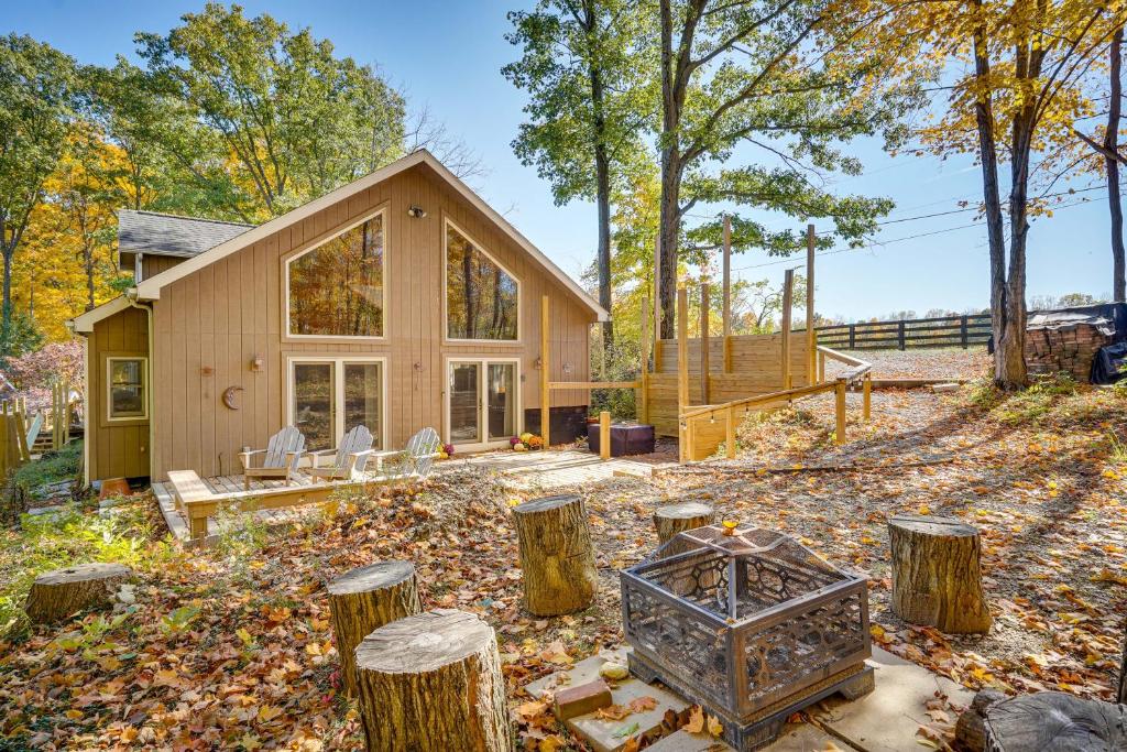 Delaware Wooded River Retreat with Views and More