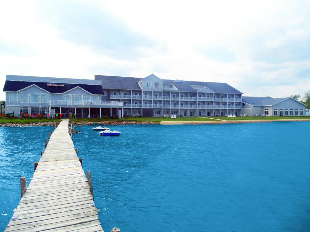 Lakeside Resort & Conference Center